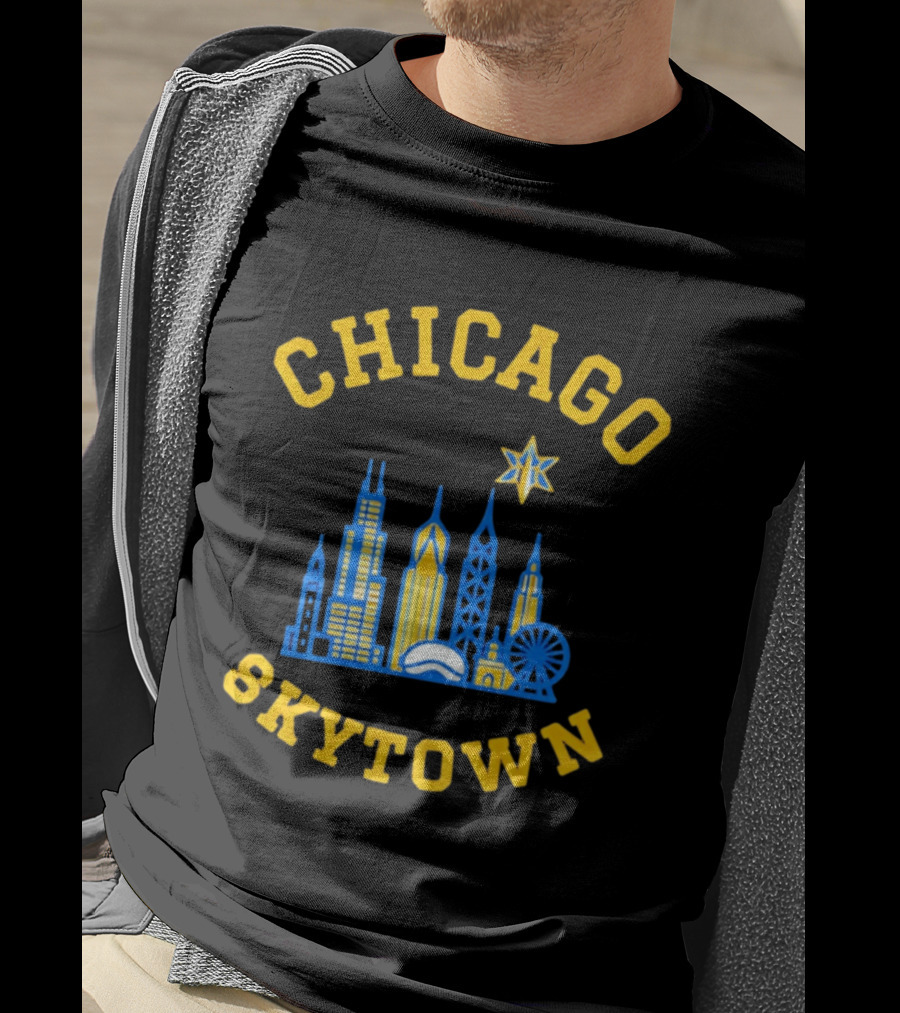 Chicago Skytown Skyline WNBA Basketball Starry Cityscape T-Shirt