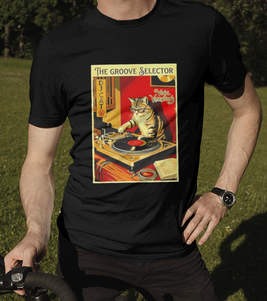 The Groove Selector DJ Cat Vinyl Vibrations Turntable Music Lover T-Shirt