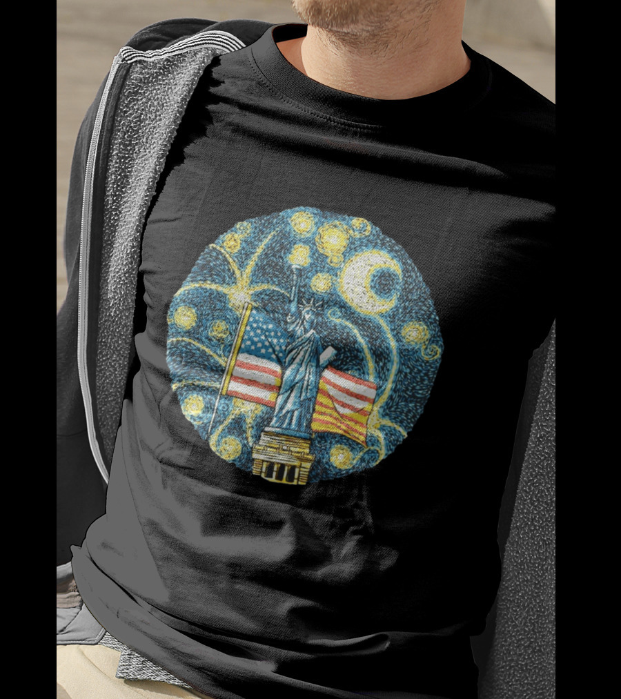 Statue Of Liberty USA Flag Firework Starry Night T-Shirt