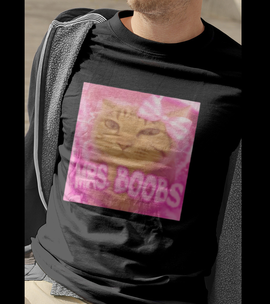 Mrs Boobs Cat Pink Aesthetic With Bow T-Shirt