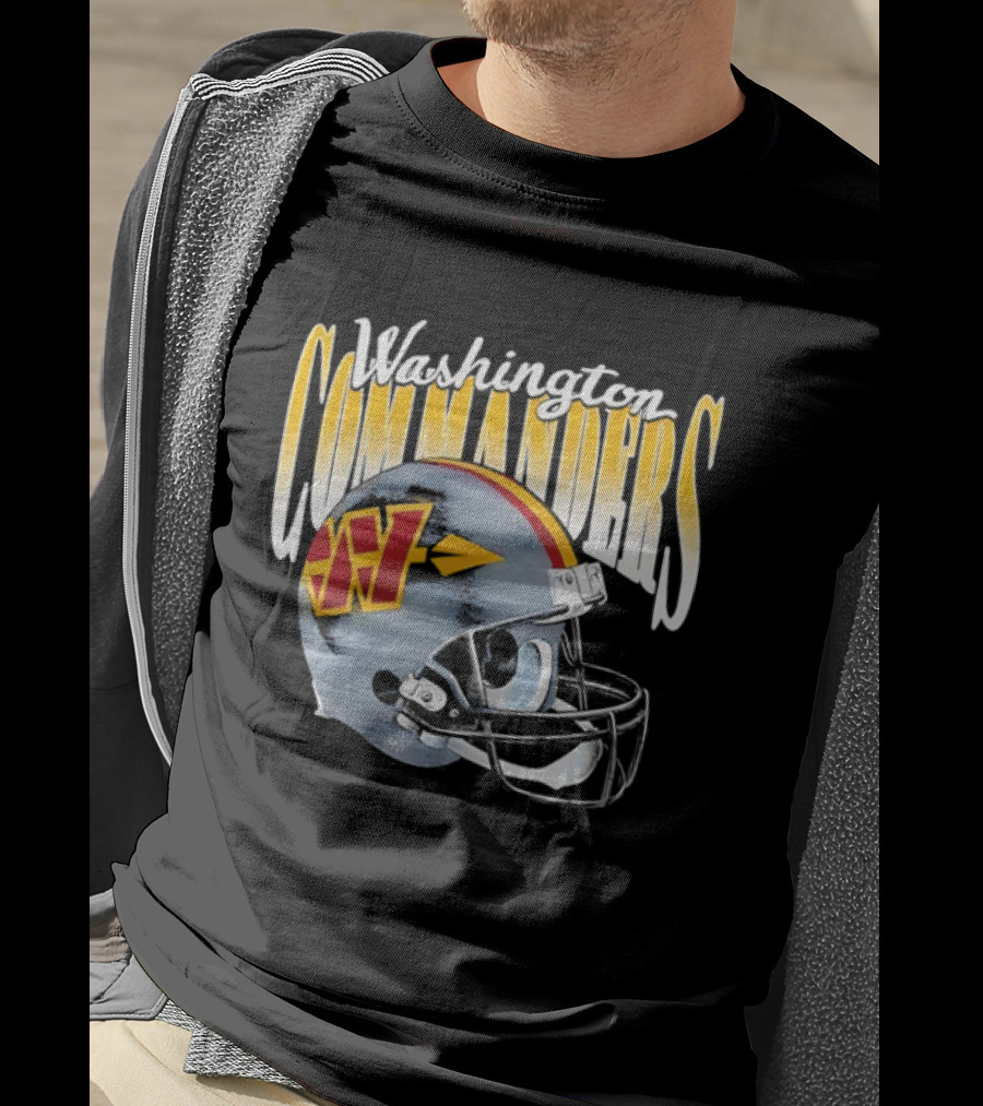 Washington Commanders Football Helmet Men's T-Shirt