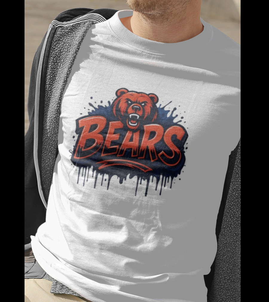 Chicago Bears Graffiti Style Vintage Bold Text Bear Head T-Shirt