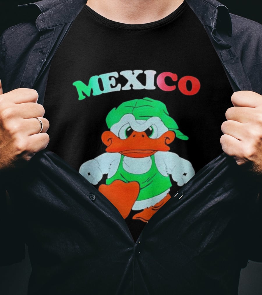Mexico Duck Cartoon Green Outfit T-Shirt