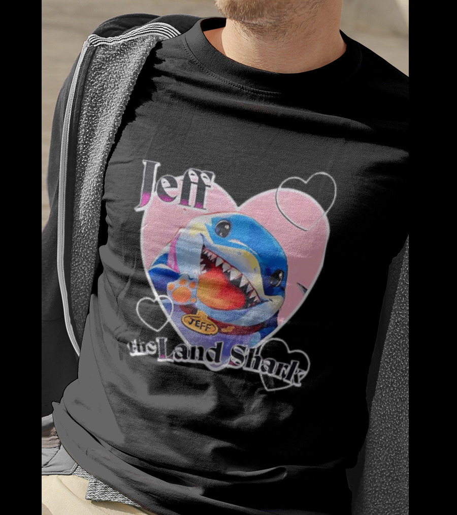 Jeff The Land Shark Heart Pink Love Hearts T-Shirt