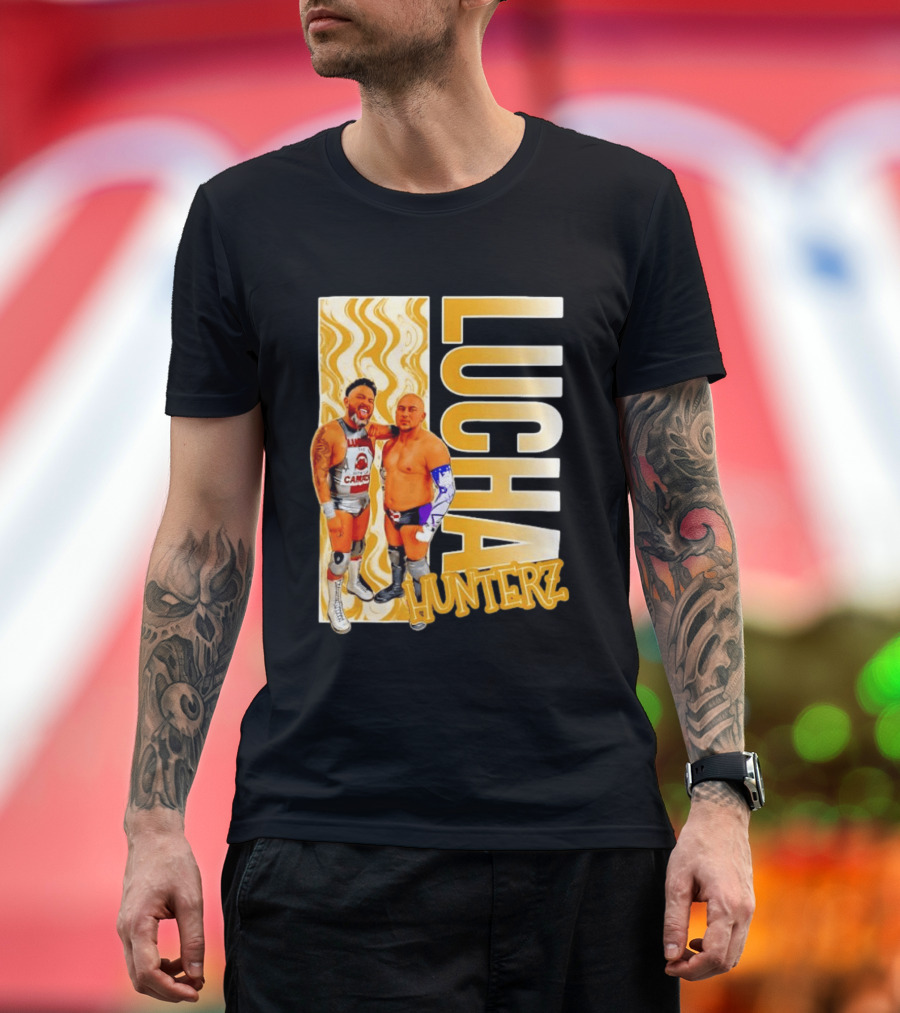 Lucha Hunterz Wrestlers Duo With Llamas And Gold Accents T-Shirt
