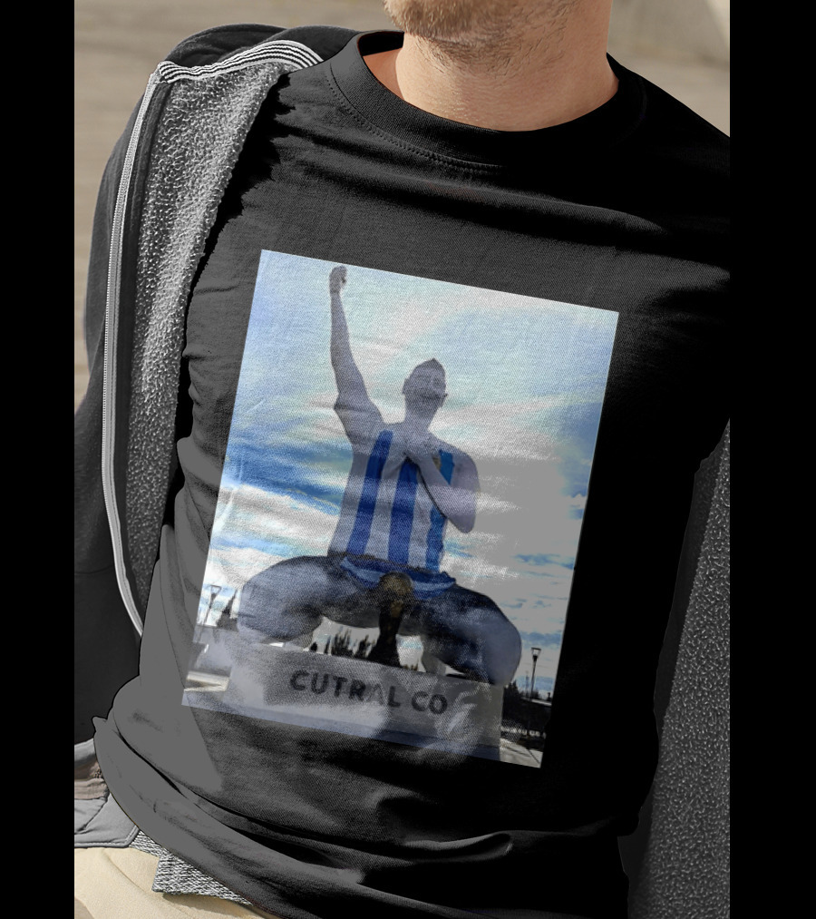 Messi Argentina Sculpture Cutral Co Legendary Statue Victory Celebration T-Shirt
