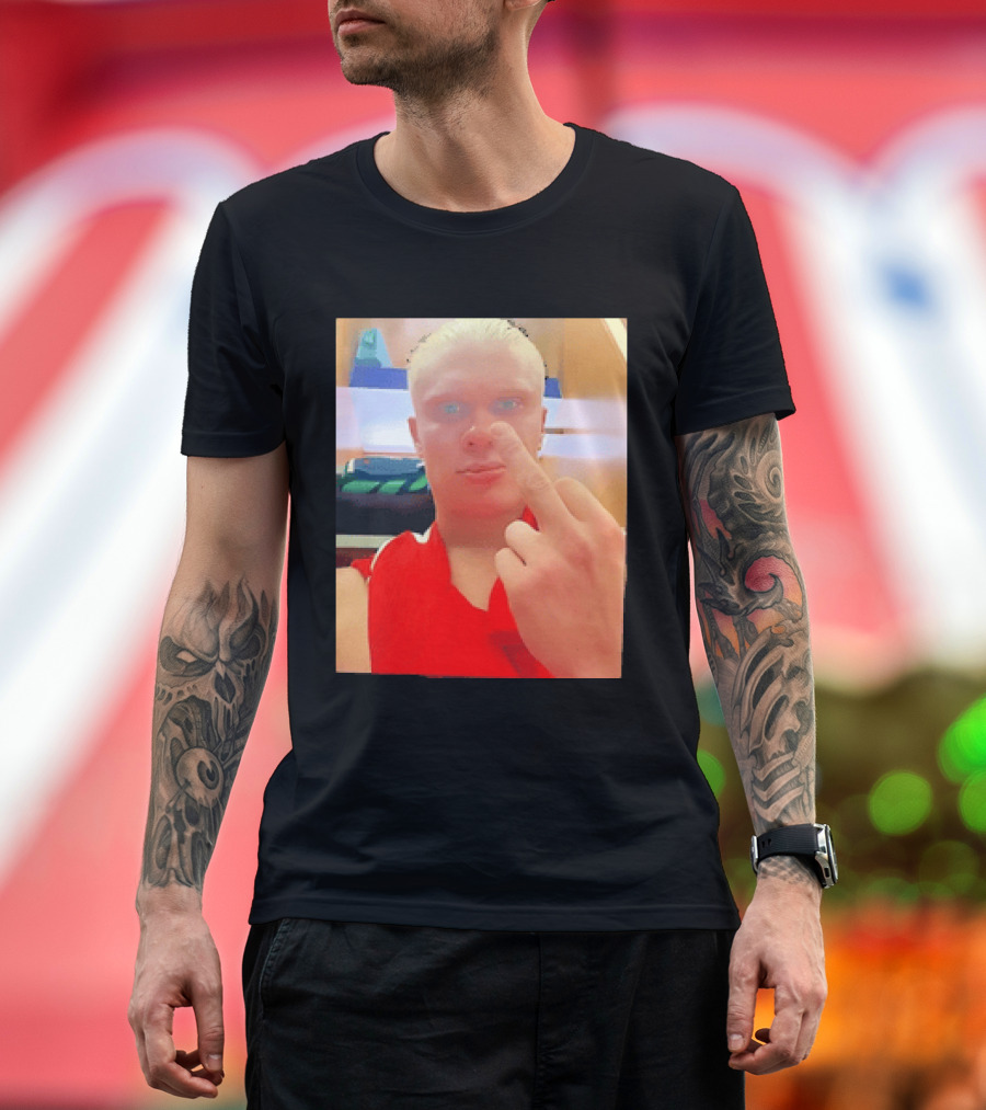 Norway Erling Haaland Middle Finger Selfie T-Shirt