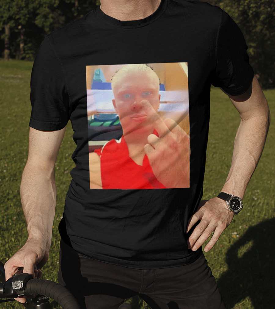 Norway Erling Haaland Middle Finger Selfie T-Shirt