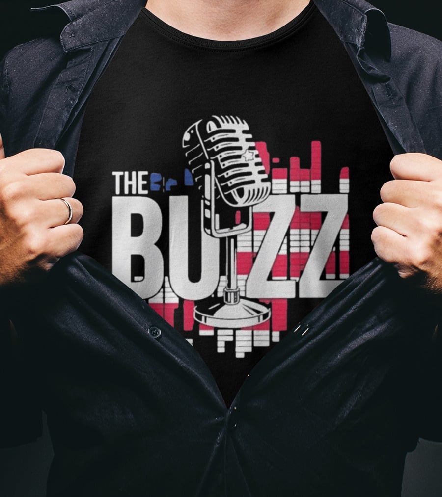 Podcast The Buzz Microphone T-Shirt