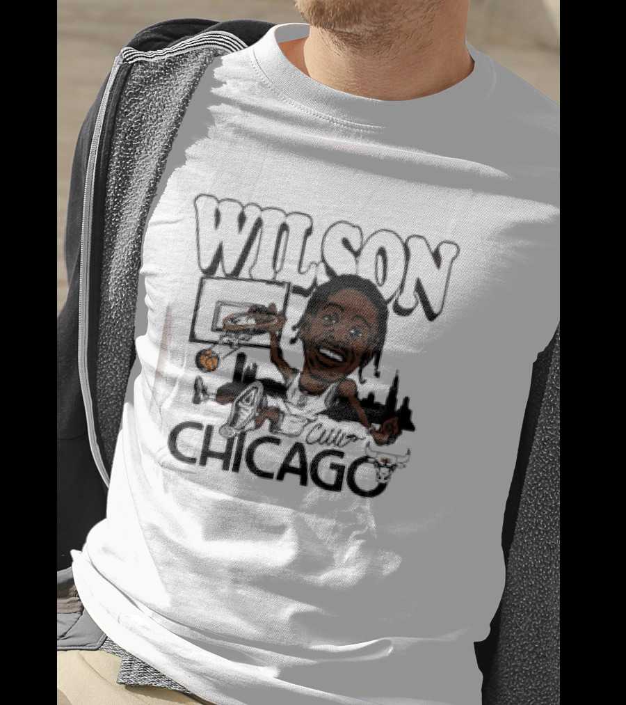 Wilson Dunking Basketball Caricature Chicago Bulls Skyline T-Shirt