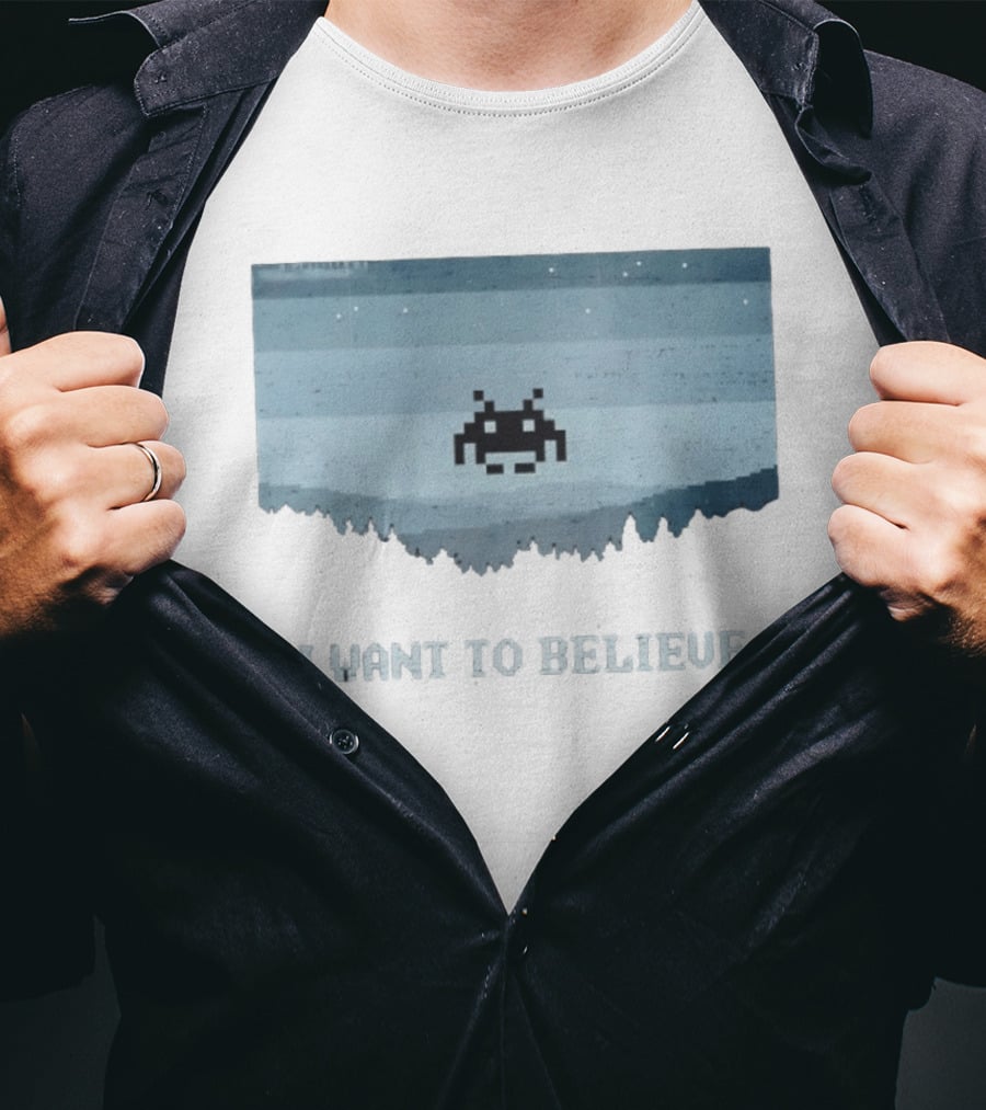 Space Invaders The X Files I Want To Believe Retro Mashup T-Shirt