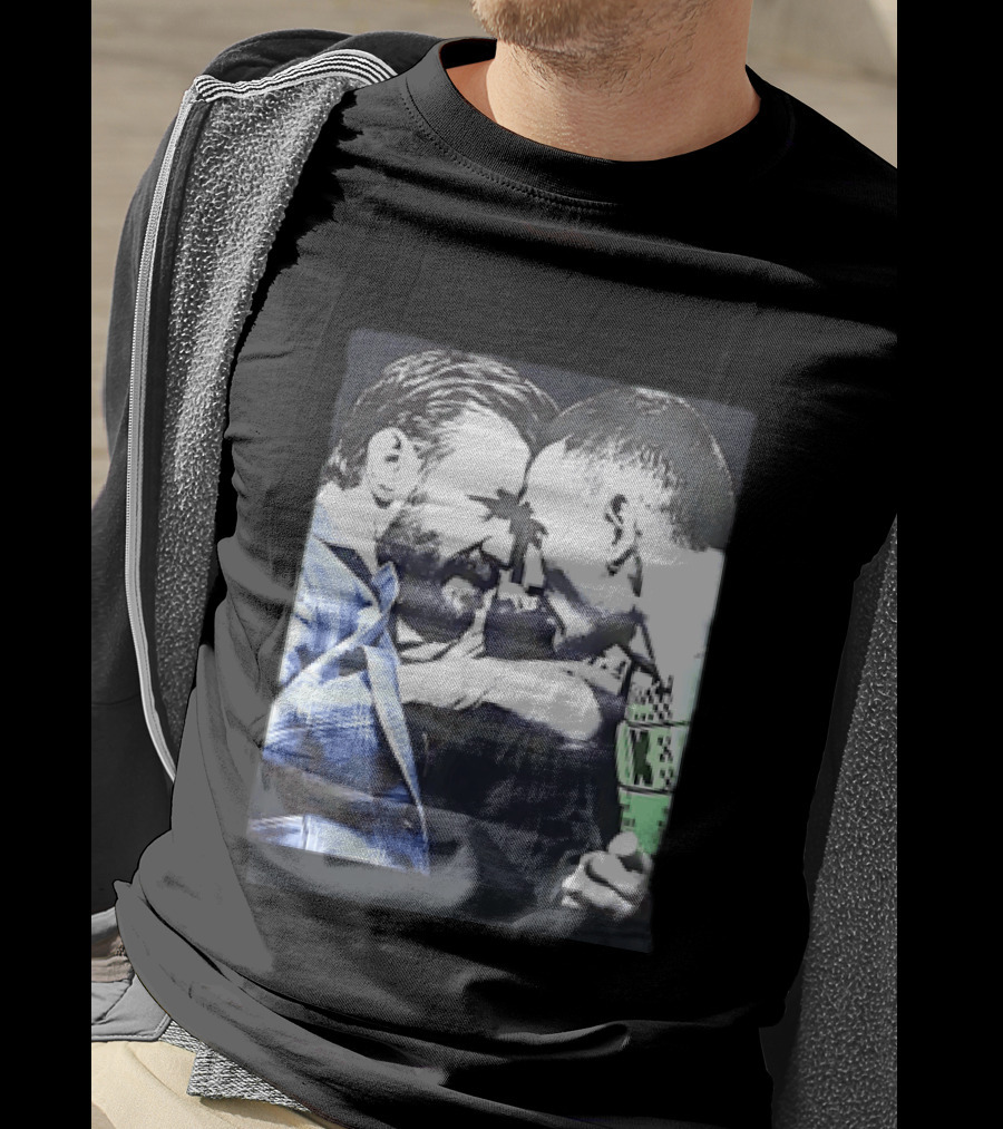 2026 UFC Conor McGregor Vs Max Holloway Showdown Faceoff T-Shirt