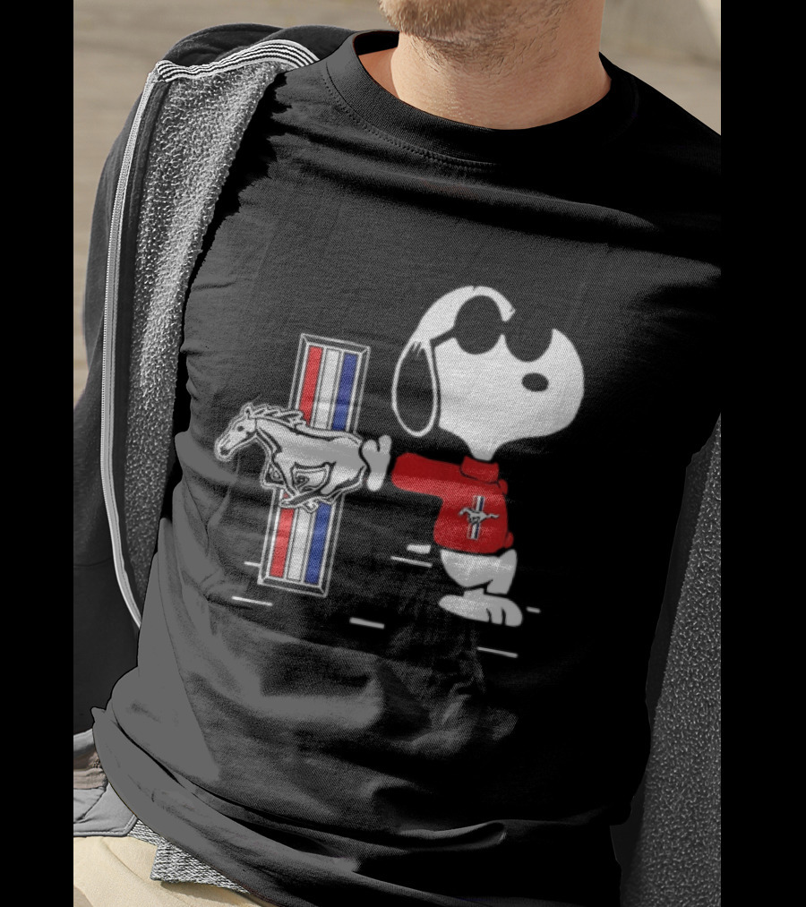Snoopy Peanuts Ford Mustang Red Sweater Classic Mustang Pony T-Shirt