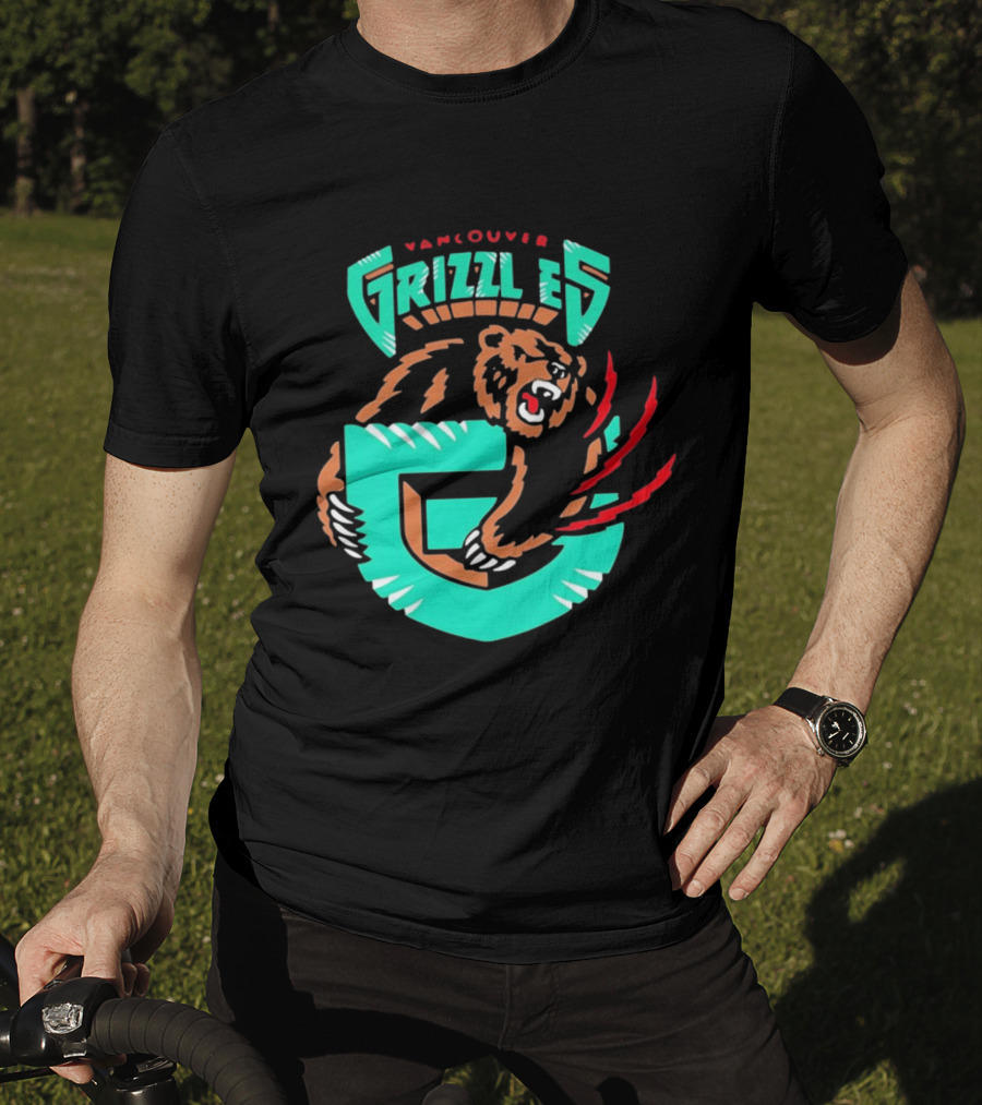 Vancouver Grizzlies Bear Claw Retro Sports Emblem Men's T-Shirt
