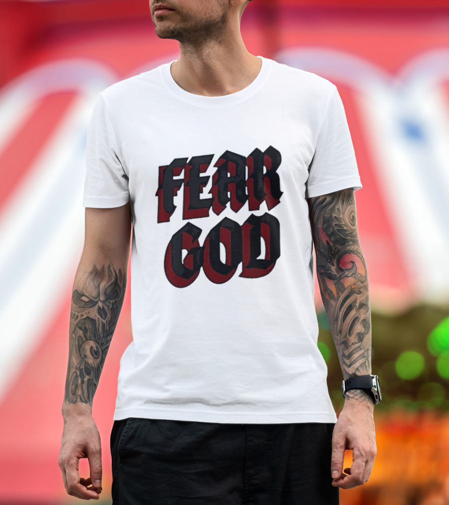 Fear God Script Faith Minimalist Religious Gothic Lettering T-Shirt