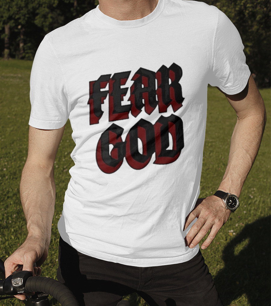 Fear God Script Faith Minimalist Religious Gothic Lettering T-Shirt