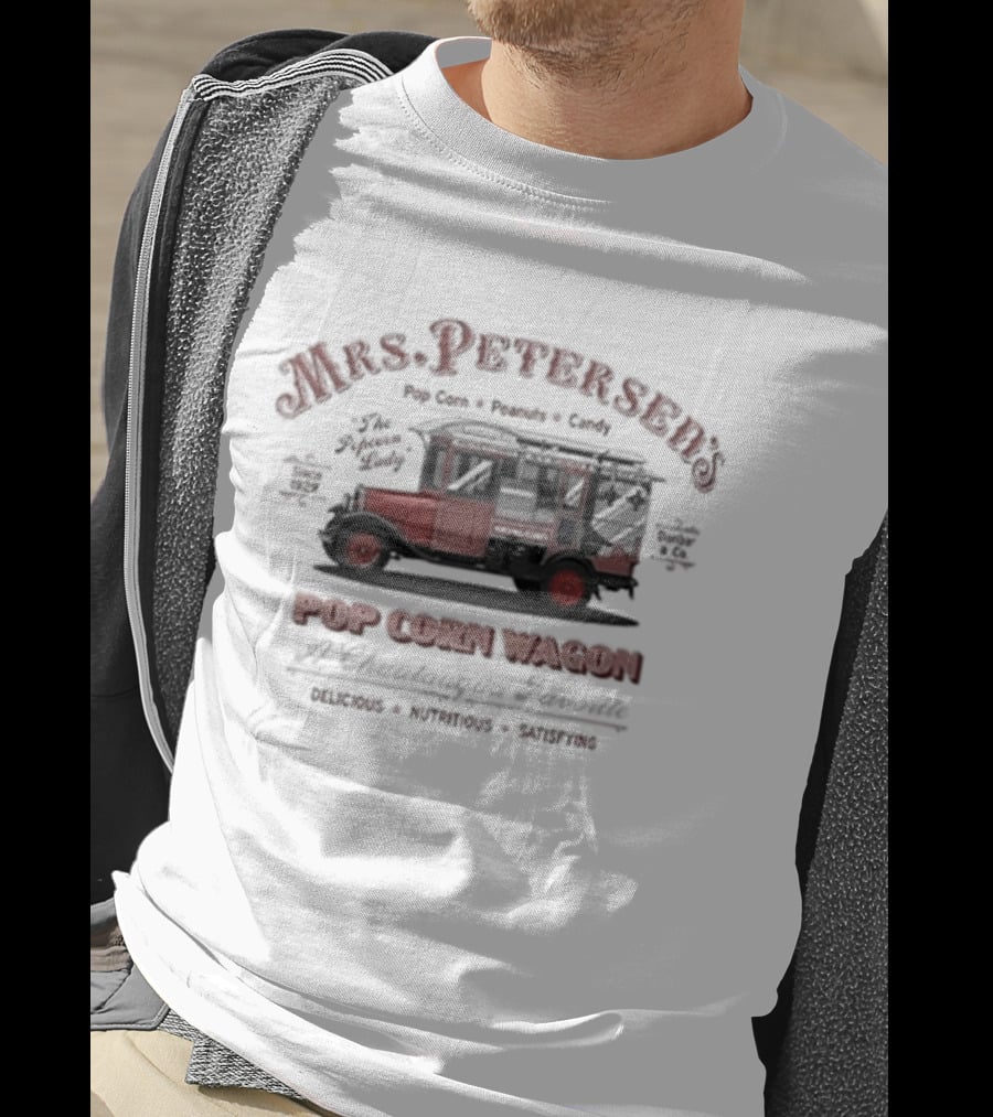 Mrs. Peterson's Popcorn Wagon Chautauqua Favorite Since 1929 Popcorn Truck T-Shirt