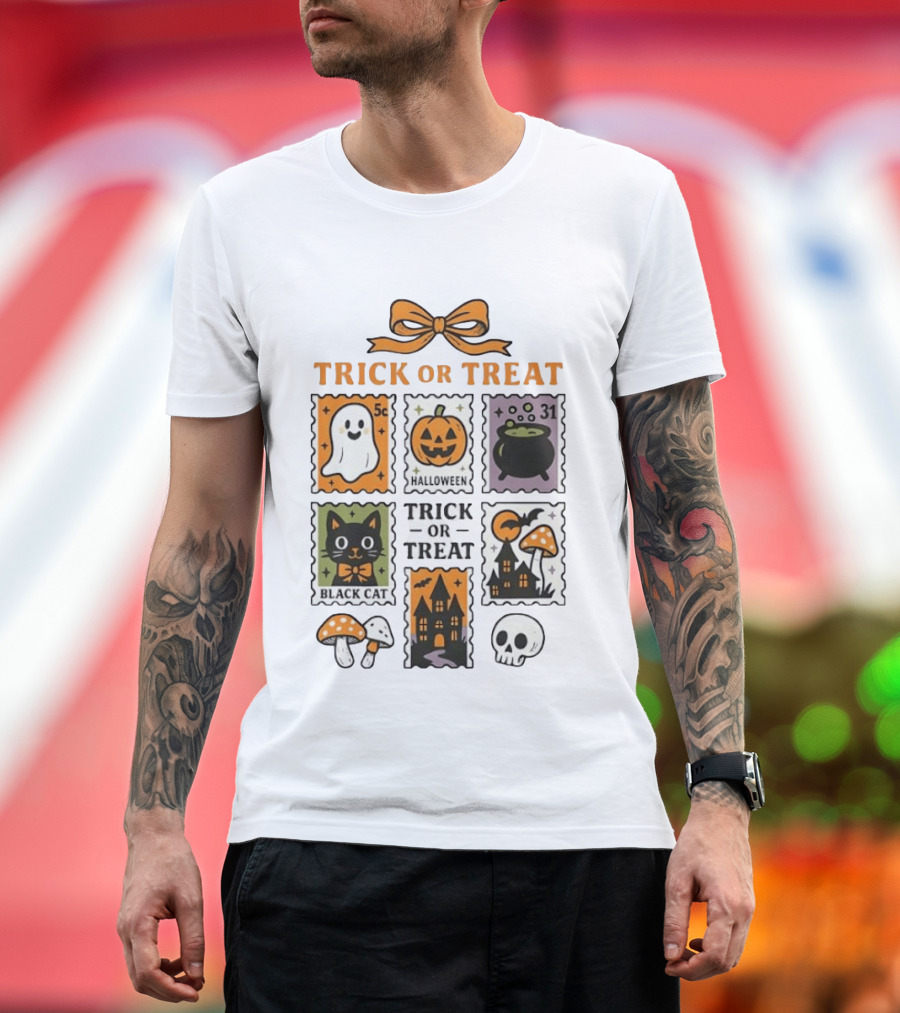 Trick Or Treat Halloween Ghost Pumpkin Cauldron Black Cat Haunted House T-Shirt