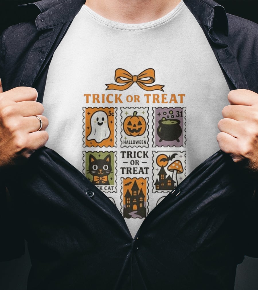 Trick Or Treat Halloween Ghost Pumpkin Cauldron Black Cat Haunted House T-Shirt
