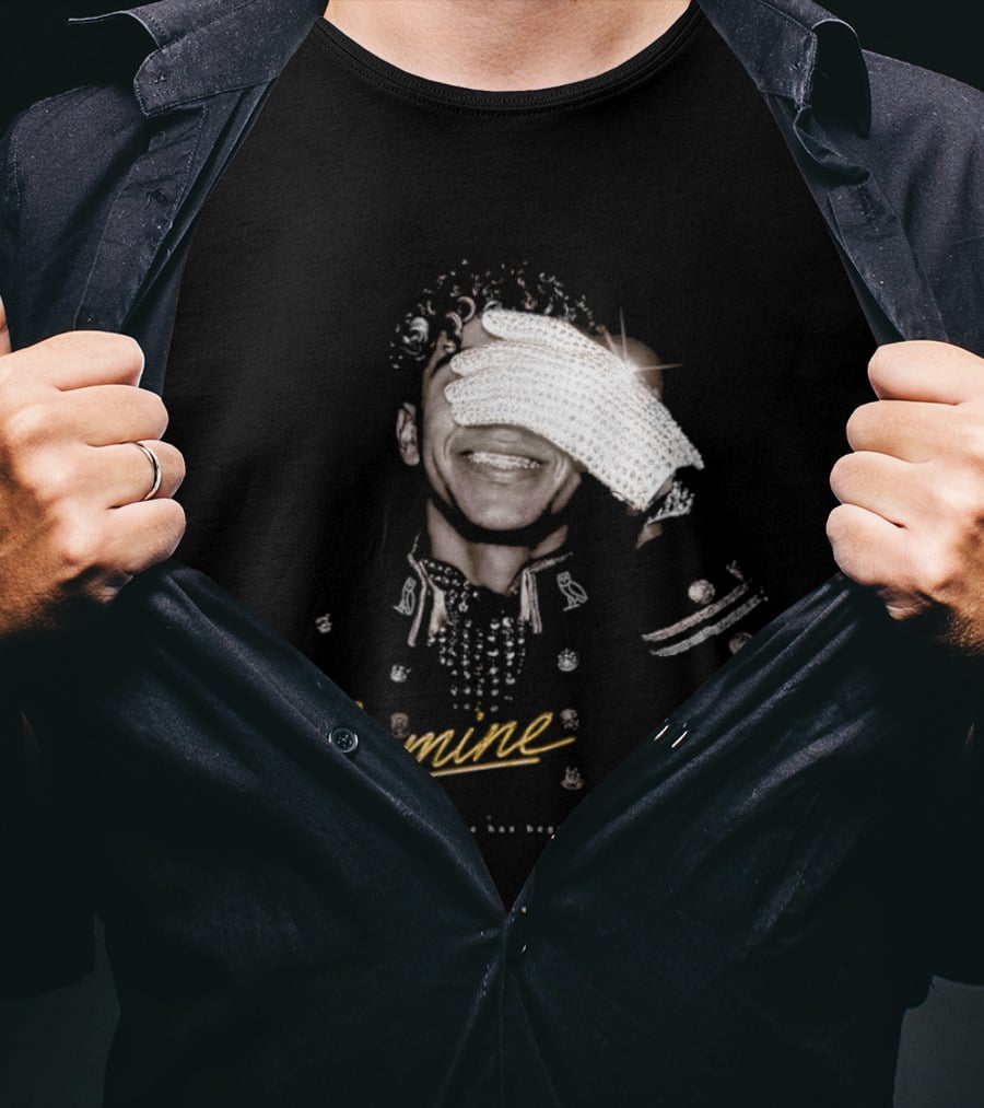 Lamine Camara Sparkling Diamond Glove The Rise Has Begun T-Shirt