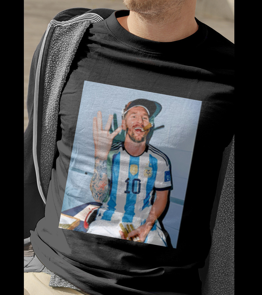 Lionel Messi Smoking Cigarette T-Shirt