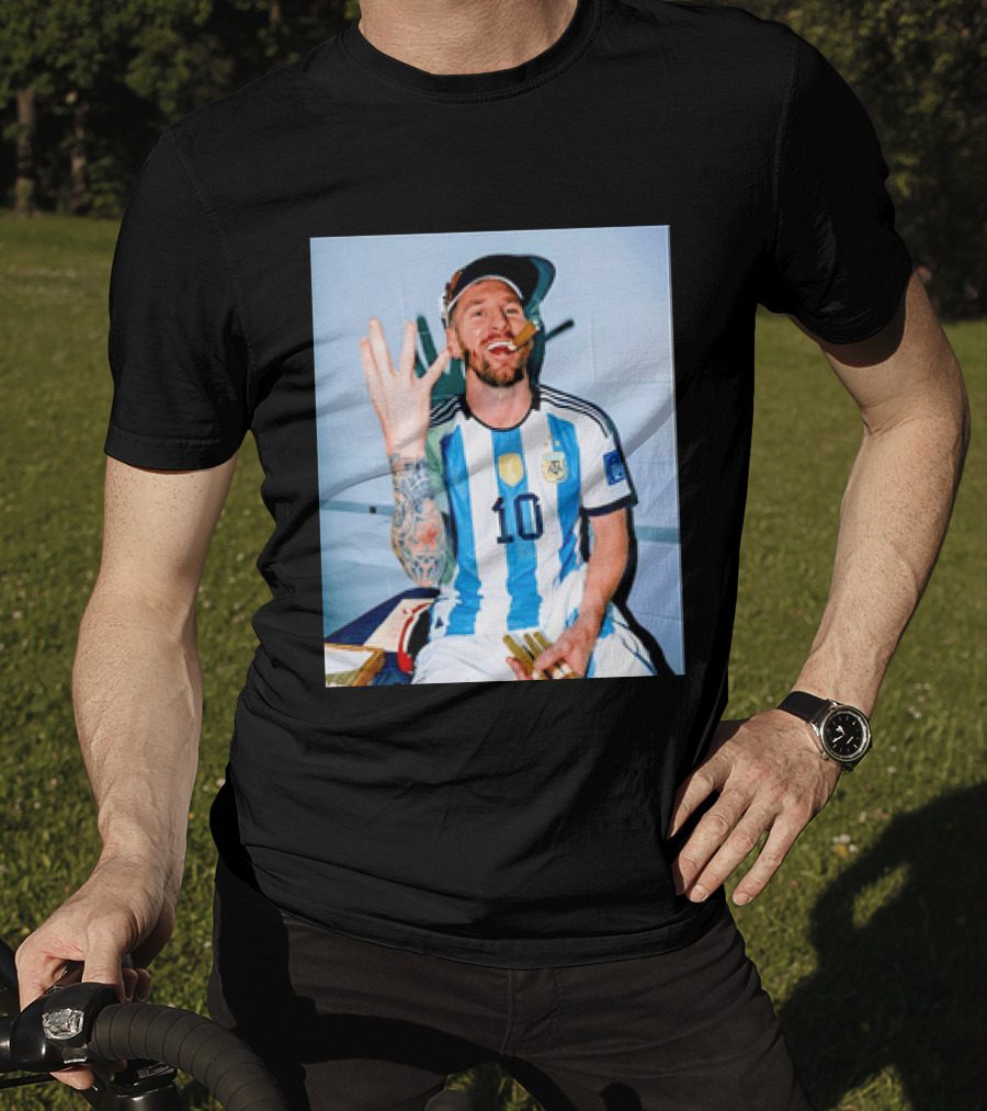 Lionel Messi Smoking Cigarette T-Shirt