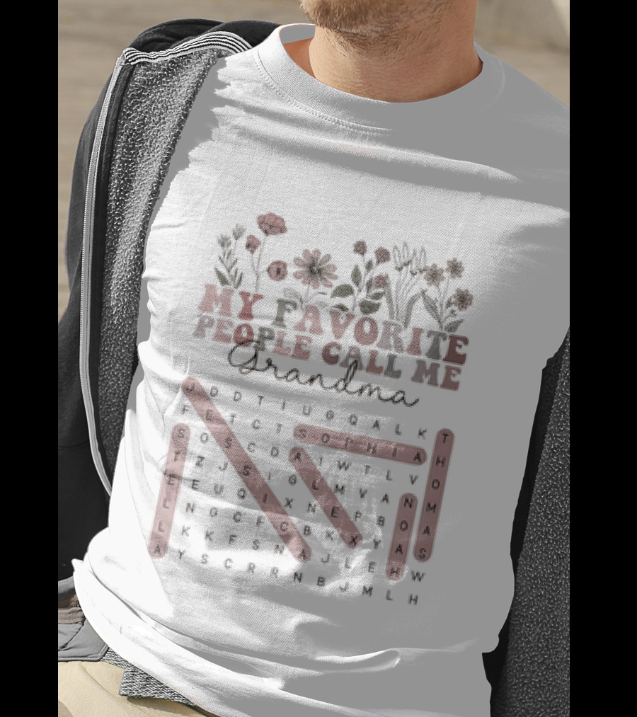 My Favorite People Call Me Grandma Word Search For Thomas Noah Sophia Alex Jessica Stella T-Shirt