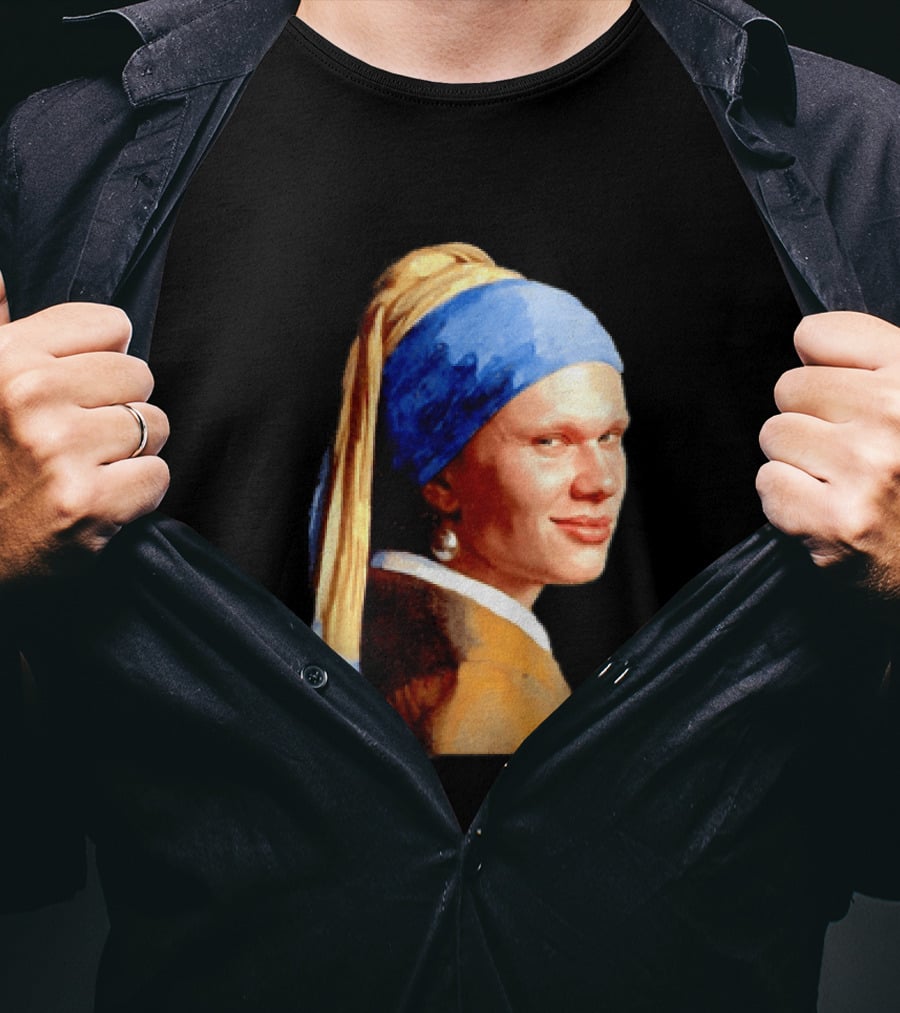 Erling Haaland Girl With A Pearl Earring Football T-Shirt
