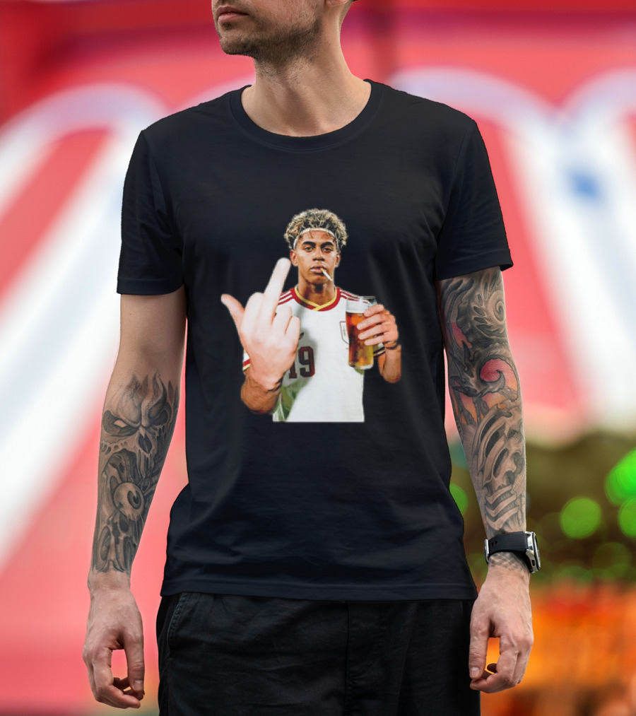 Lamine Yamal Spain National Team 19 Middle Finger And Beer T-Shirt