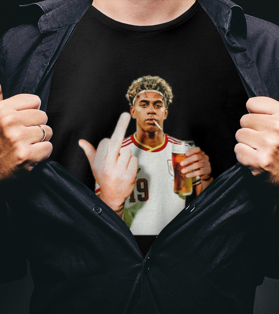 Lamine Yamal Spain National Team 19 Middle Finger And Beer T-Shirt
