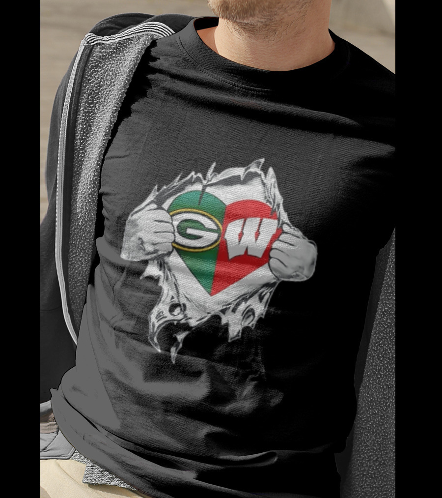 Green Bay Packers Wisconsin Badgers Torn Chest Reveal Heart T-Shirt