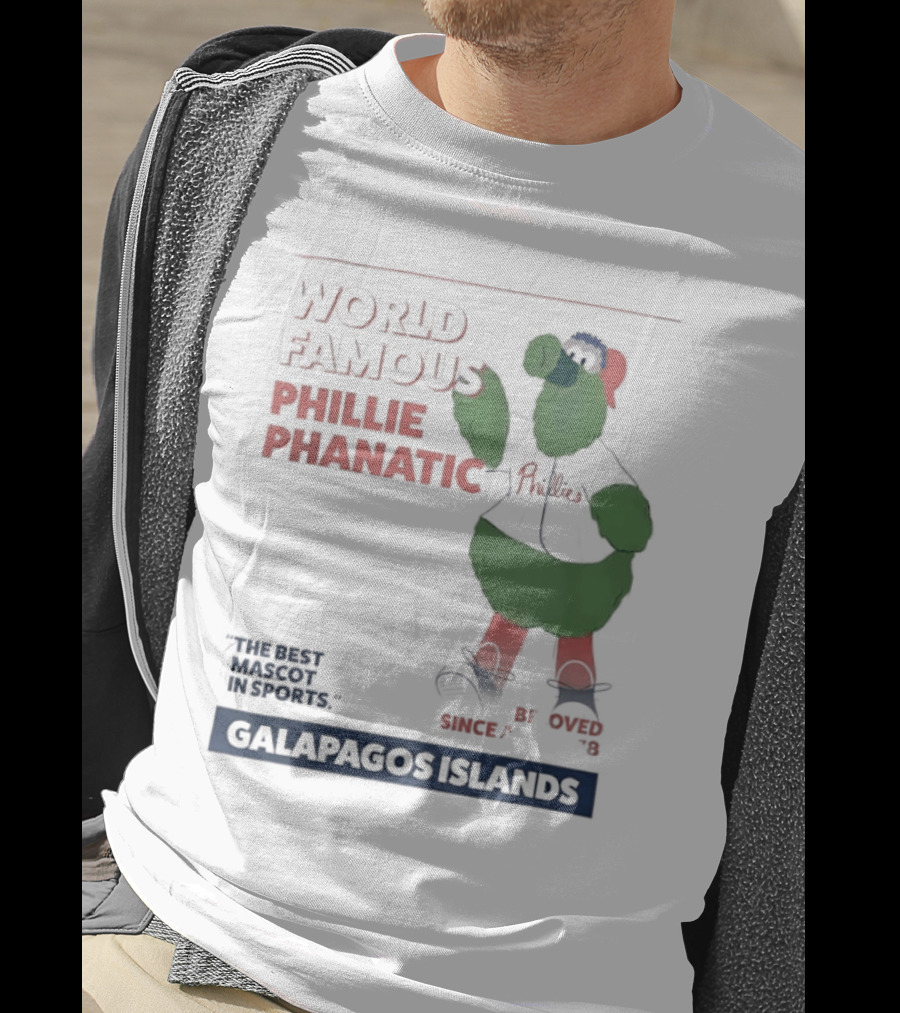 World Famous Phillie Phanatic Galapagos Islands April 1978 Phillies T-Shirt