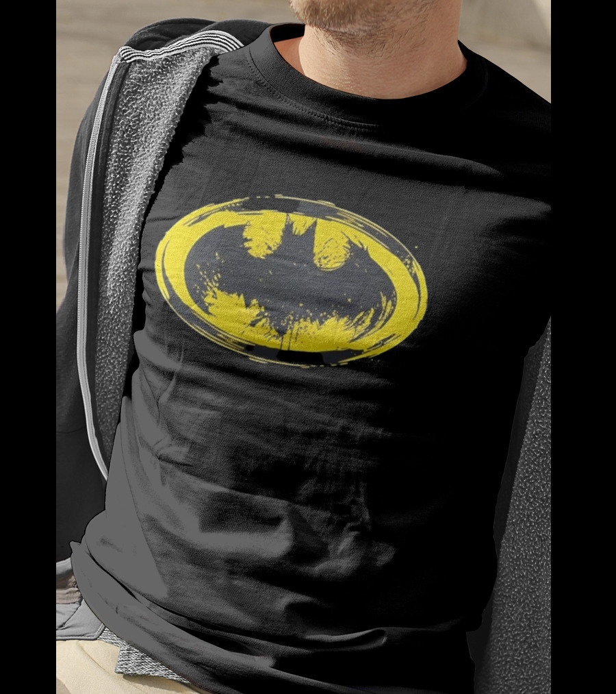 Batman Distressed Yellow Oval T-Shirt
