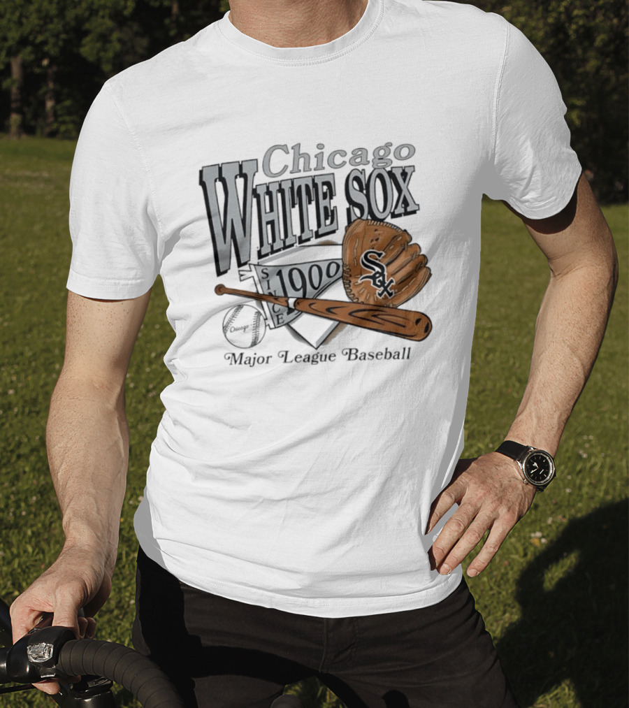 Chicago White Sox Since 1900 Major League Baseball Vintage Style Glove And Bat T-Shirt