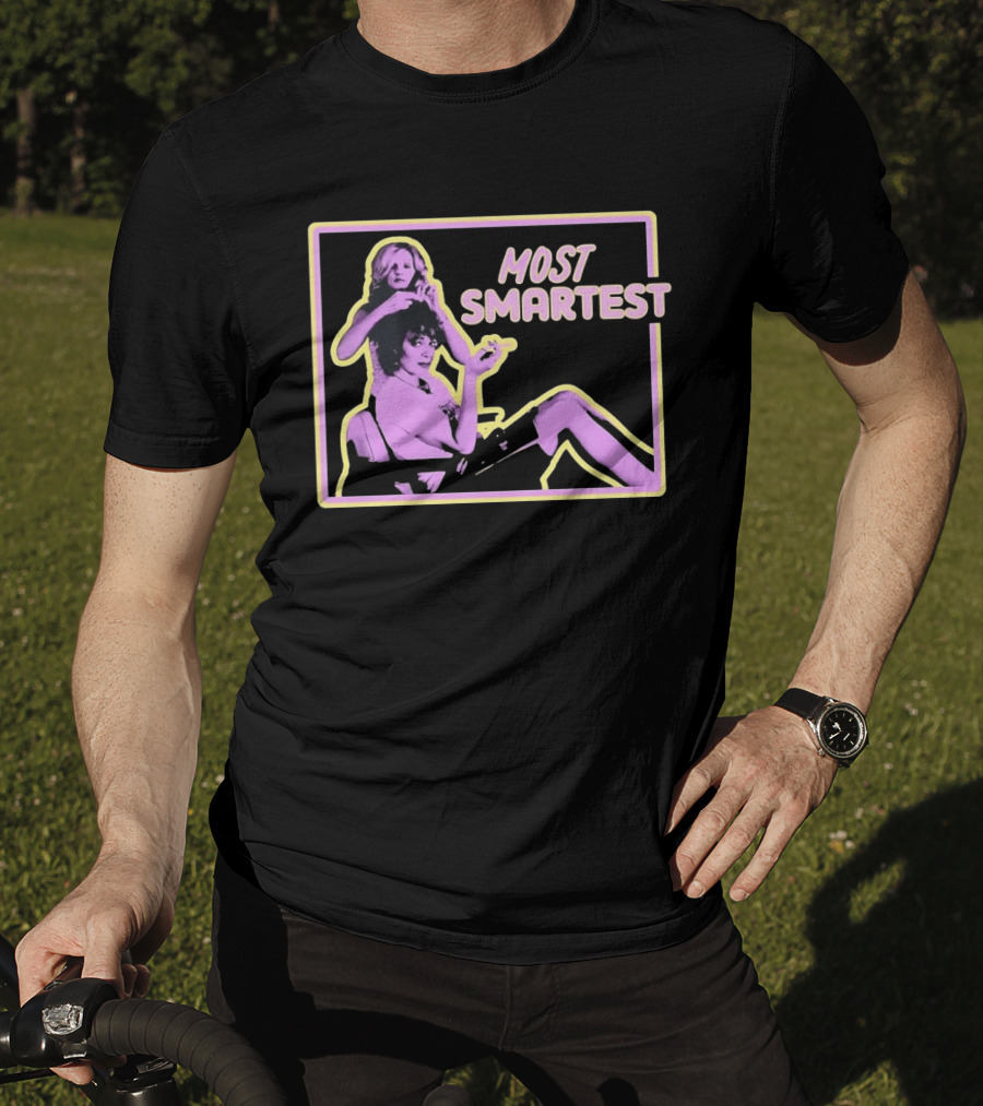 Most Smartest Women Having Their Hair Done Retro Pop T-Shirt