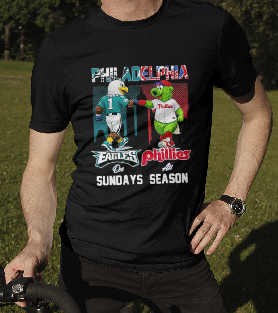 Philadelphia Eagles Phillies Fist Bump Sundays At Season T-Shirt