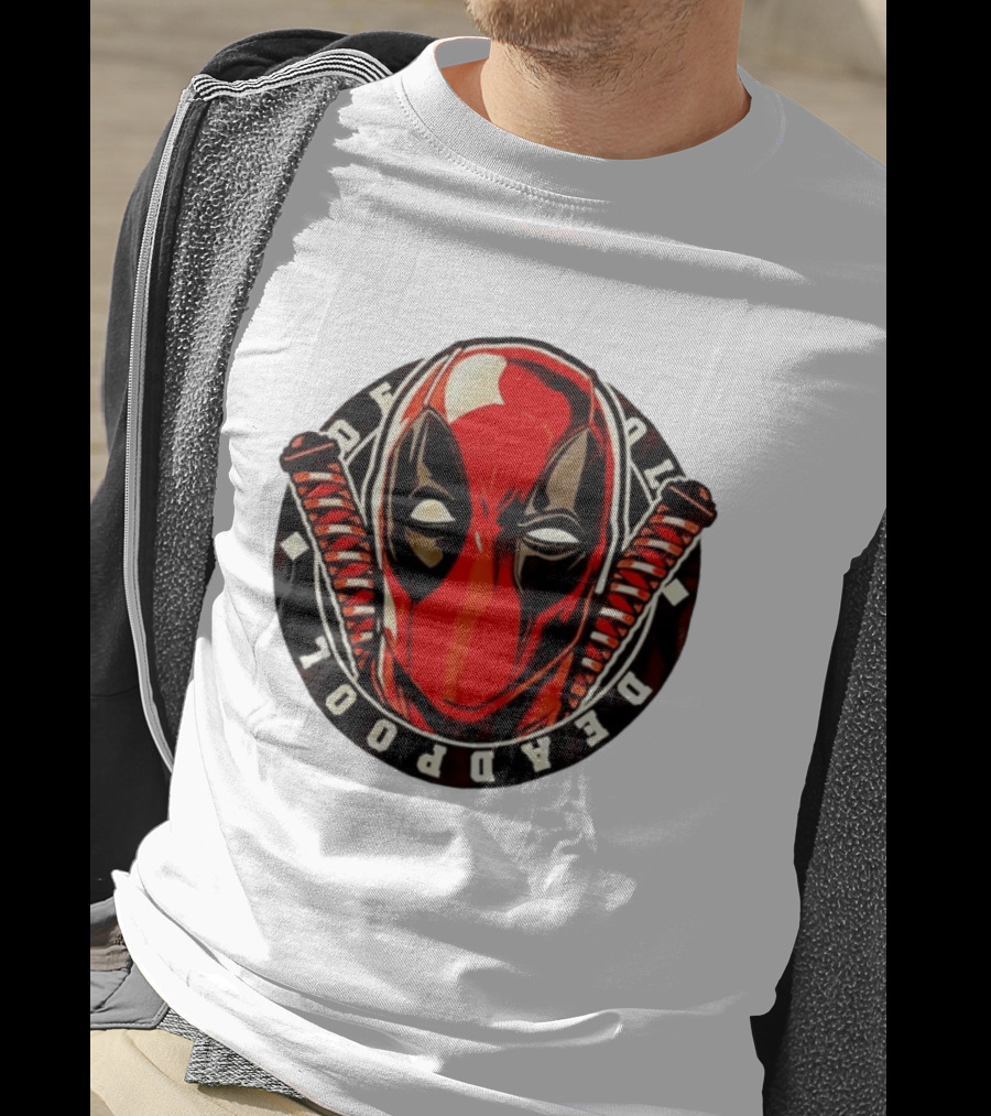 Deadpool Marvel Comics Mask Katana Swords T-Shirt