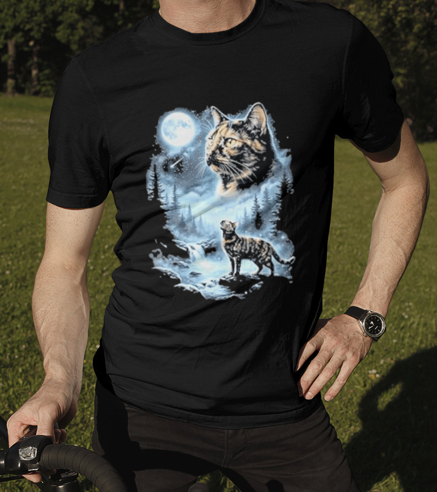 Tabby Cat Howling To The Moon Halloween Forest Scene T-Shirt