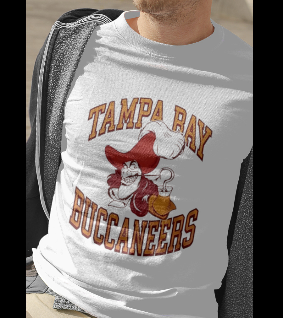 Captain Hook Tampa Bay Buccaneers Pirate T-Shirt