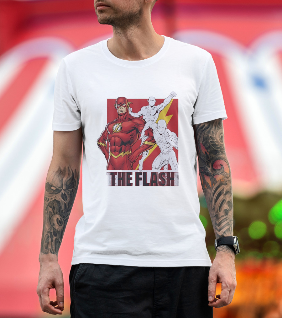 The Flash Scarlet Speedster DC Comics Lightning Bolt Heroic Pose T-Shirt