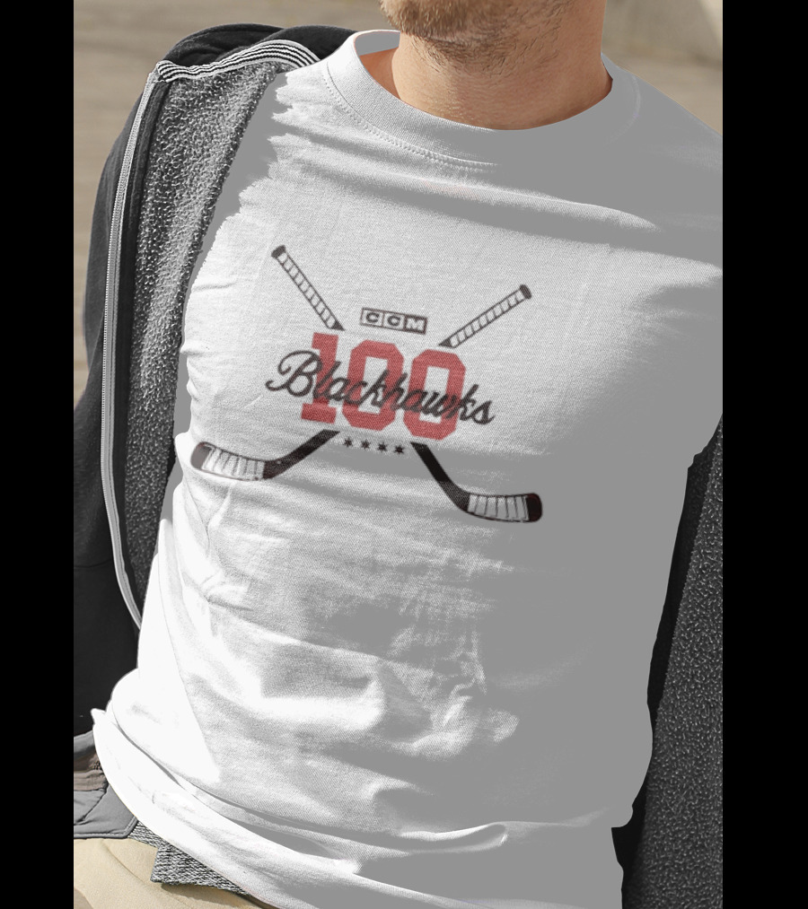 Chicago Blackhawks 100th Anniversary Distressed Vintage Hockey 1917 2017 Celebration T-Shirt