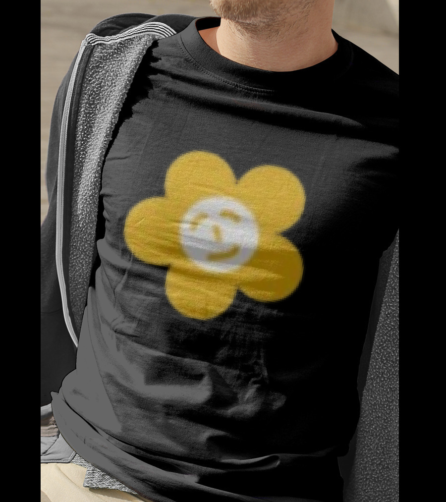 Paperboxmart Store Smiling Yellow Flower Face T-Shirt