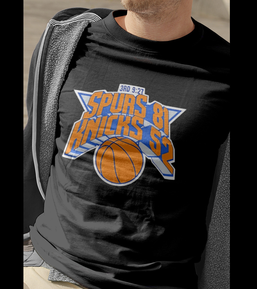 3rd Quarter 9:27 Spurs 81 Knicks 52 T-Shirt
