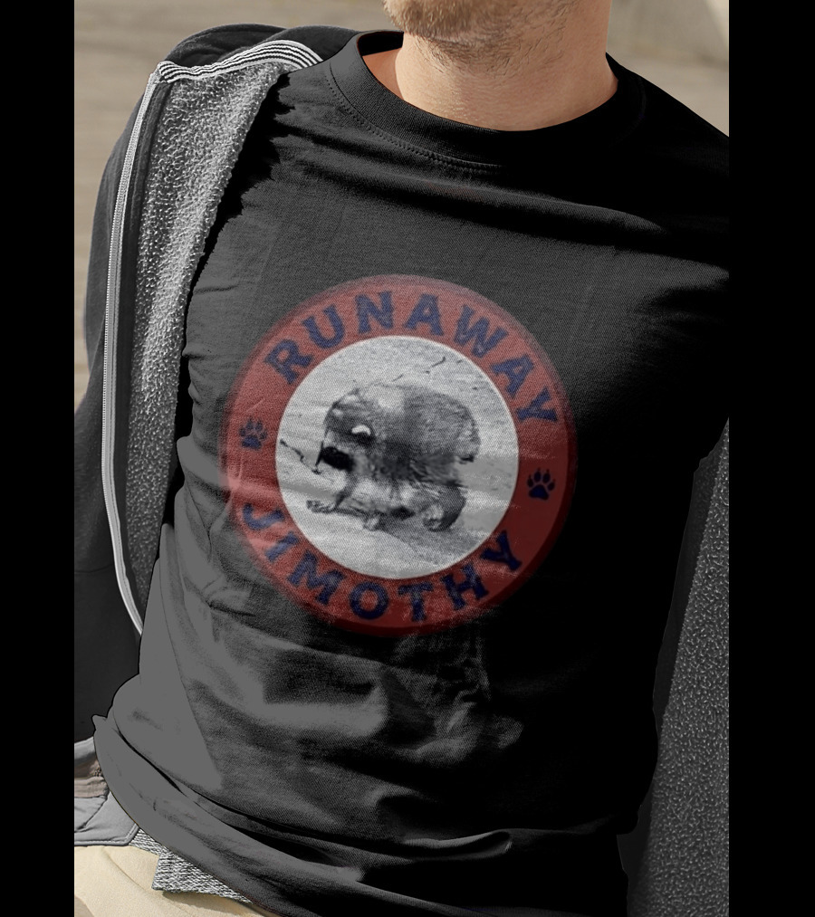 Runaway Jimothy Raccoon Meme Circle T-Shirt