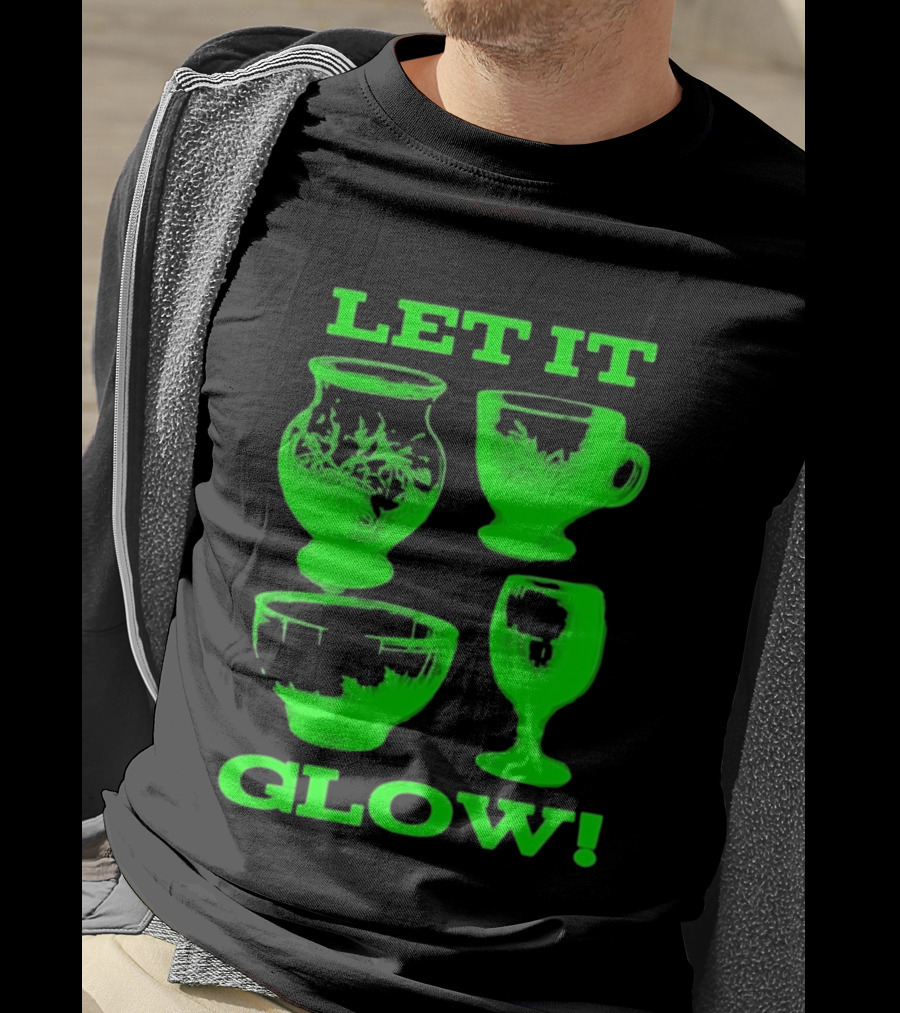Let It Glow Uranium Glassware Vaseline Glass Vintage Collectors Neon Green T-Shirt