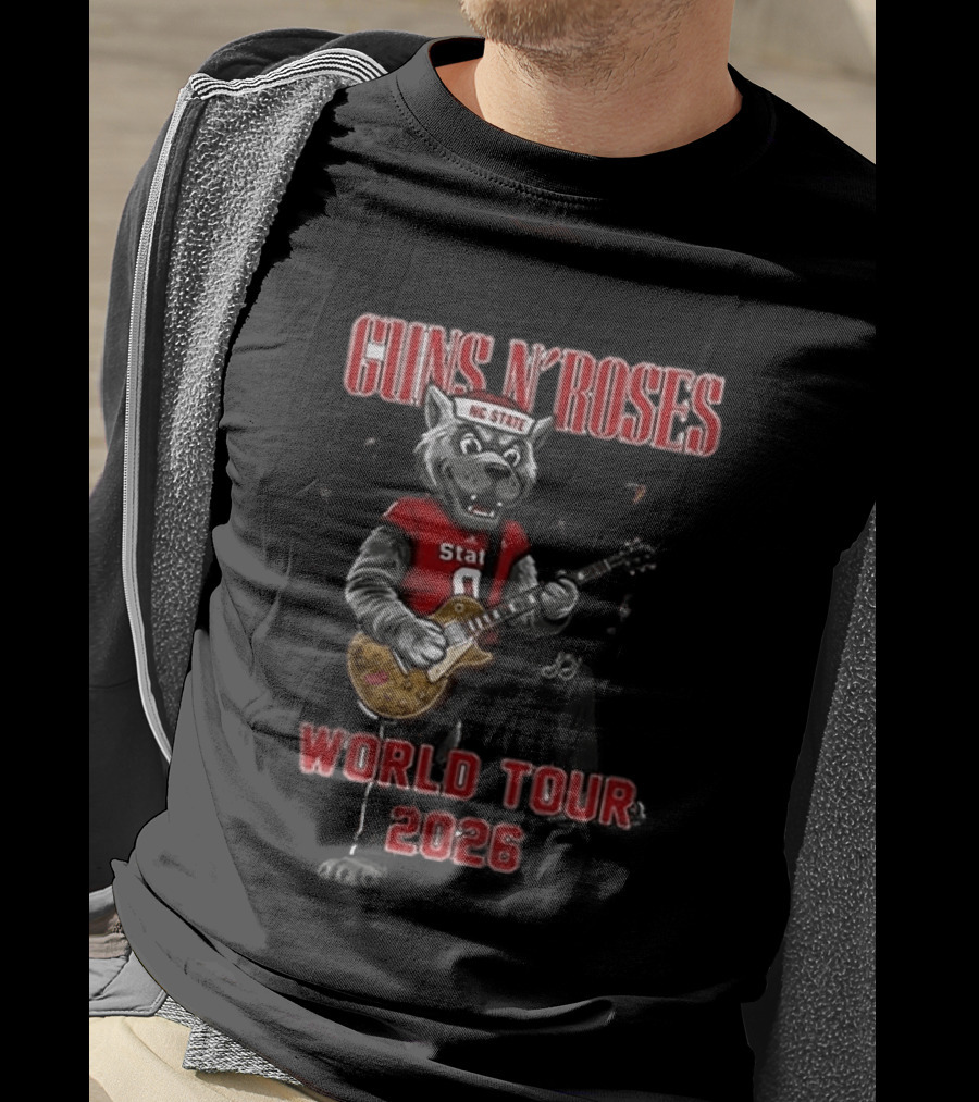Guns N' Roses NC State Wolfpack World Tour 2026 Carter Finley Stadium July 23 T-Shirt