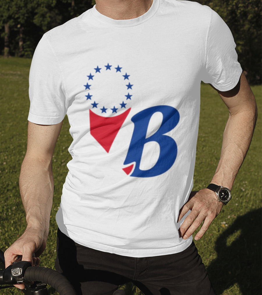 Chinatown Market Store Let Brotherly Love Philadelphia B Icon Circle Stars T-Shirt
