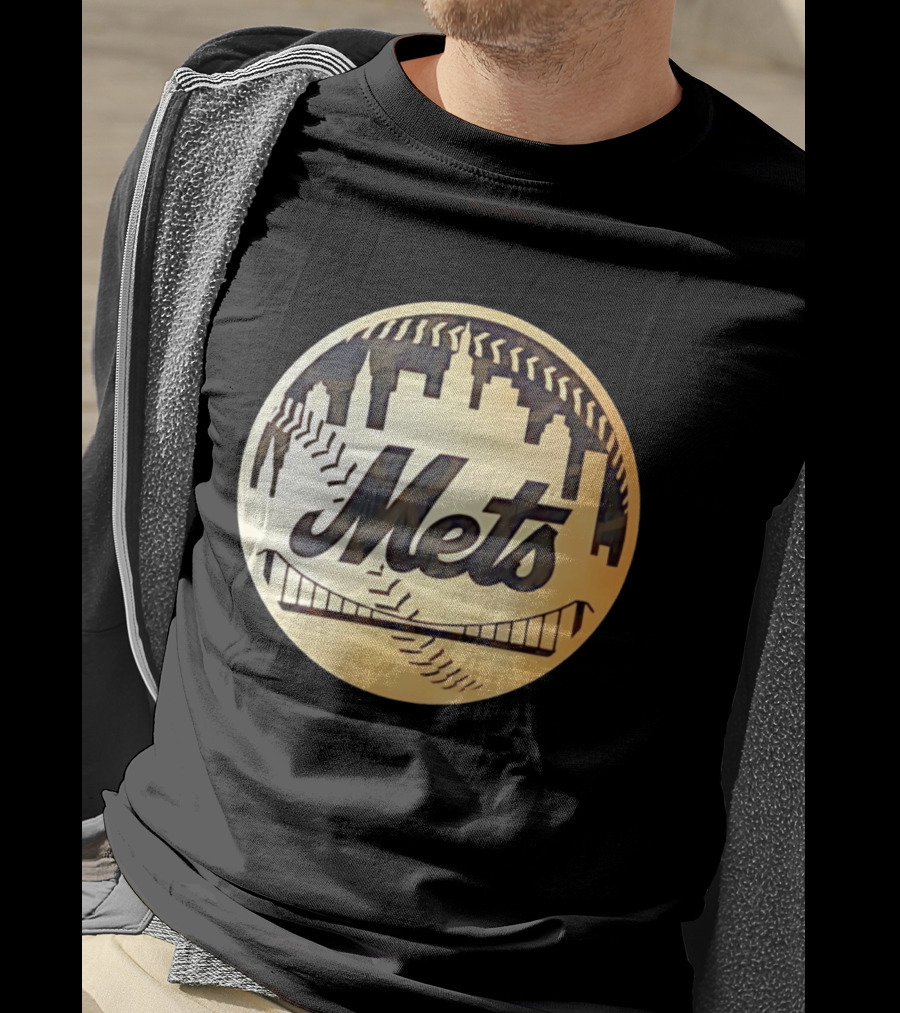 New York Mets Baseball Skyline Bridge MLB T-Shirt