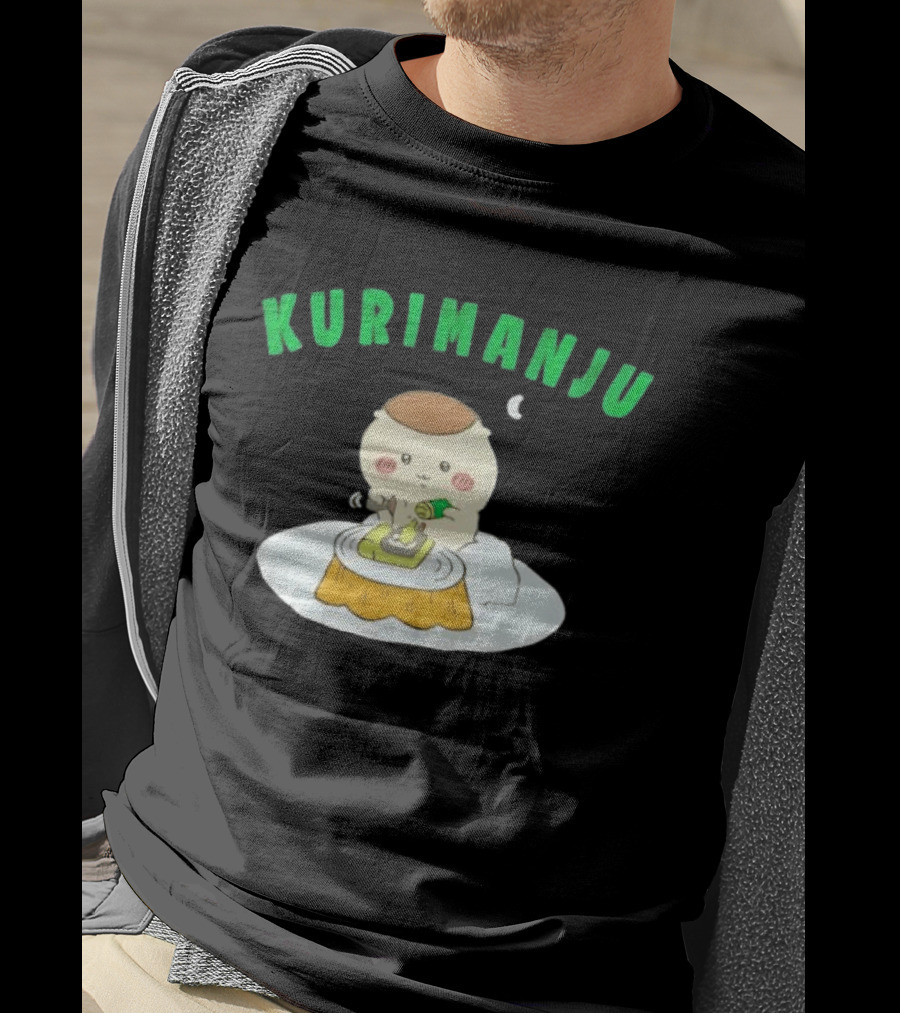 Kurimanju Chiikawa Eating At Night On Tree Stump T-Shirt
