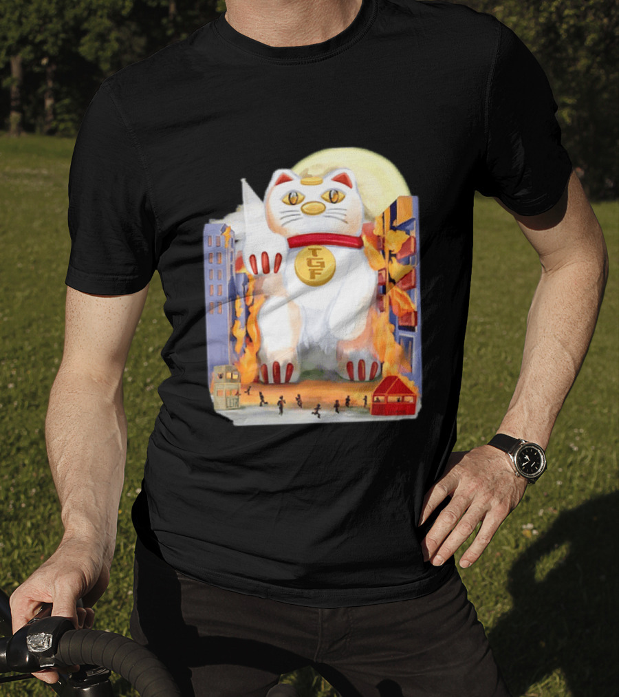 TGF Lucky Cat Maneki Neko Giant Cat City Destruction T-Shirt